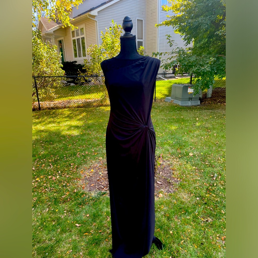 Black Ellen Tracy formal dress